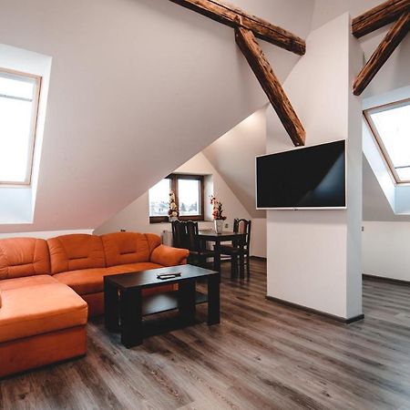 Villa U Areny Ostrava Luaran gambar