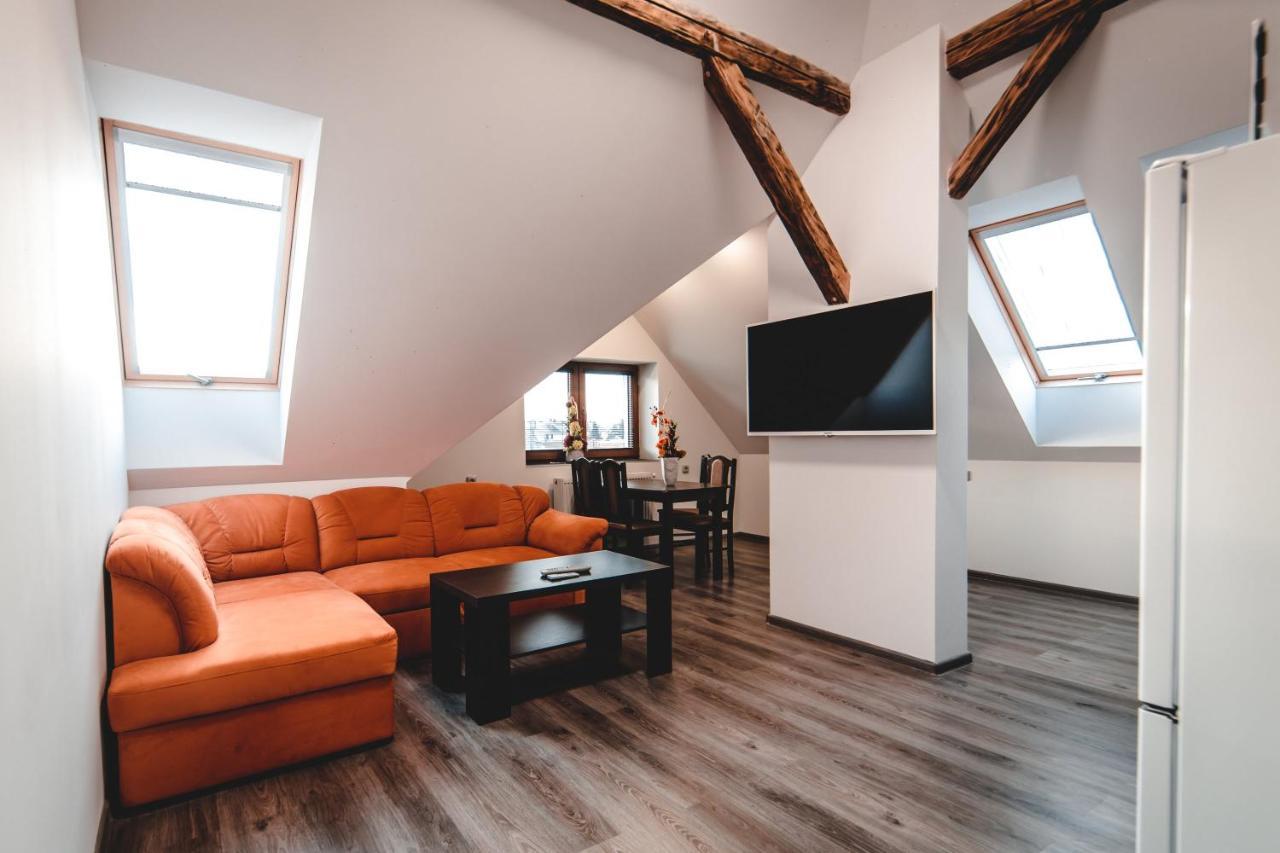 Villa U Areny Ostrava Luaran gambar